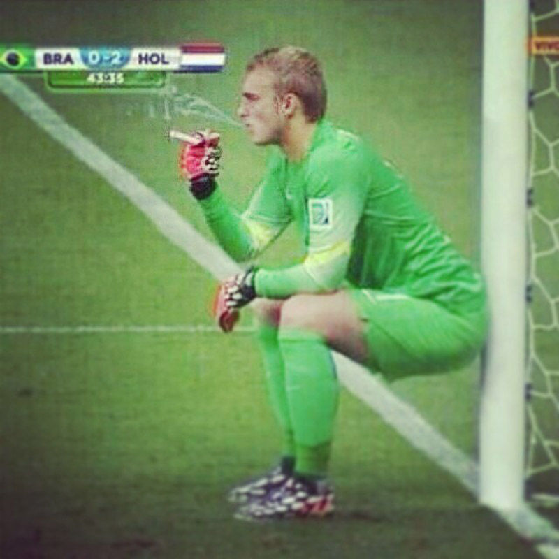 2014巴西世界杯图片 : 网友PS恶搞荷兰门将指