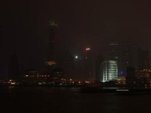 上海陆家嘴地区熄灯前后