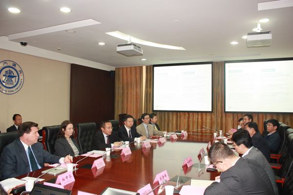 通用电气与上海交大洽谈人才培养科研合作(图