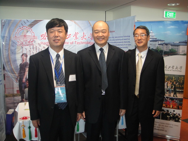 校长助理梁迎春赴澳大利亚和新西兰参加中国教