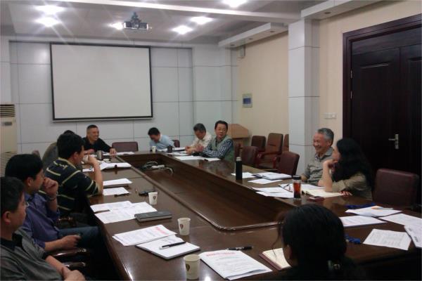 学校召开七届三次教代会提案承办工作会议