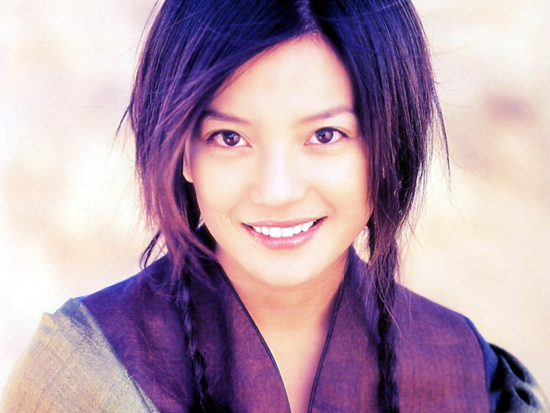 赵薇阿Sa杨丞琳李小冉爆光女星拍吻戏时的怪