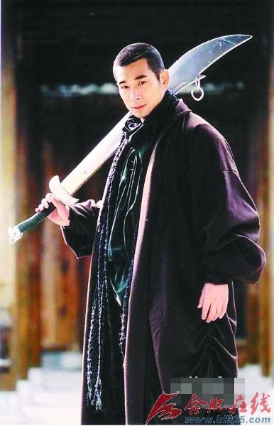 赵文卓想打 <em>甄子丹</em>要告_娱乐频道_凤凰网