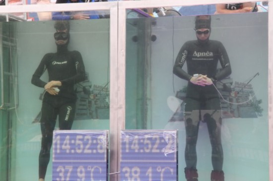 湖南卫视《芒果大直播》诞世界首个变温憋气王