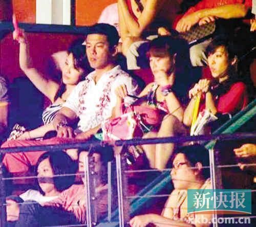  嫩模 与贾静雯前夫热恋 自曝婉拒孙志浩求婚_娱