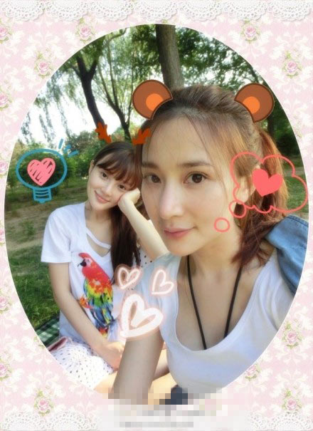 熊乃瑾<em>霍思燕睡衣</em>派对庆生 李小璐大肚缺席_娱