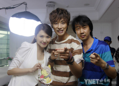 朱智勋徐洁儿戏里跨国谈情 戏外温馨庆生