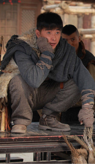 罗晋疑似片场受伤 通过微博向粉丝报平安(图)