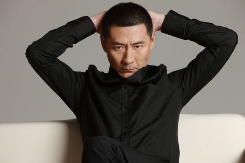 《神探狄仁杰》中的李元芳而人气爆棚走红网络的知名演员张子健,近日