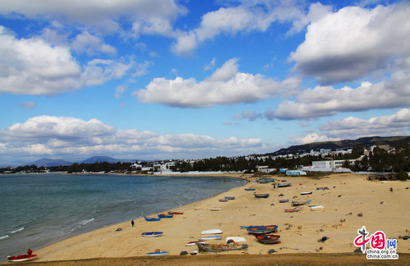 度假天堂突尼斯哈马马特 海滨画中景