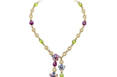 蓝宝石、橄榄石、红碧玺、钻石和密镶钻石组成的黄金项链，价格￡39.600,00