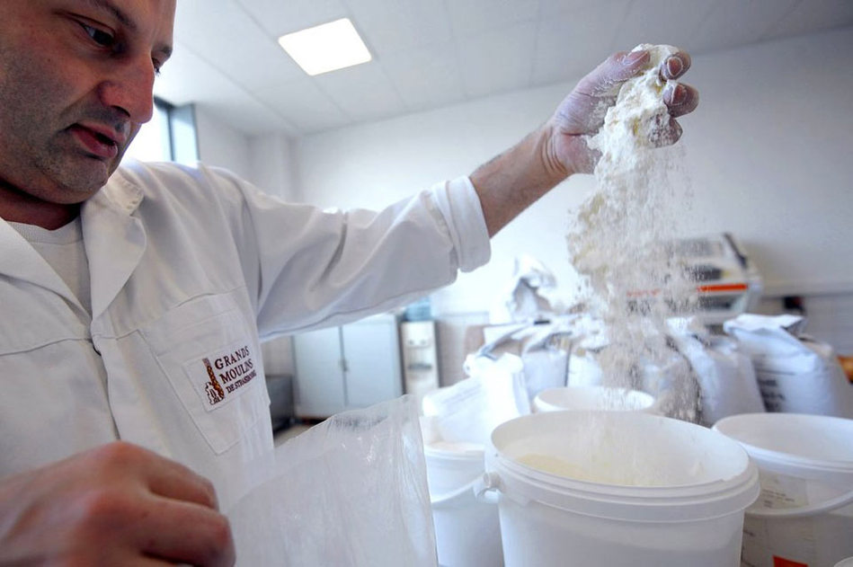 揭秘美味面包原料法国面粉研磨工艺