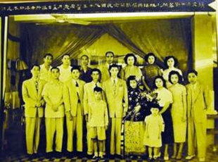 1970年代香港艳星余莎莉：抗日虎将余程万之女