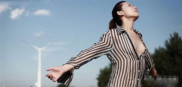 苏紫紫<em>形体艺术</em>全套<em>照片</em> 面容清秀身材丰腴_娱