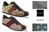 1、Gucci控诉Guess抄袭

　　经过了将近3年的斗争，Gucci和Guess两个品牌终于在2012年3月28日对峙公堂，准备把“到底字母G归谁?”这个问题弄个明白。其实早在2009年，Gucci品牌就向纽约联邦法院发起过诉讼，称这个总部设在洛杉矶的美国品牌Guess“模仿了Gucci的商标”，并且在互联网和店面出售这些商品而构成侵权，其中包括Gucci几个最标志性的设计：红绿相间的条纹、相互咬合的双G标志、菱形字母G格纹以及Gucci商标的字体。

