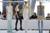 当地时间2012年4月27日，法国，第27届Hyeres时尚摄影节（27th edition of the International Festival of Fashion and Photography）开幕。日本著名设计师山本耀司（Yohji Yamamoto）担纲评委。