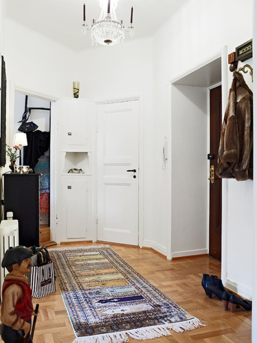 46平米温馨公寓 巧用木地板拼出简约白领家（图）