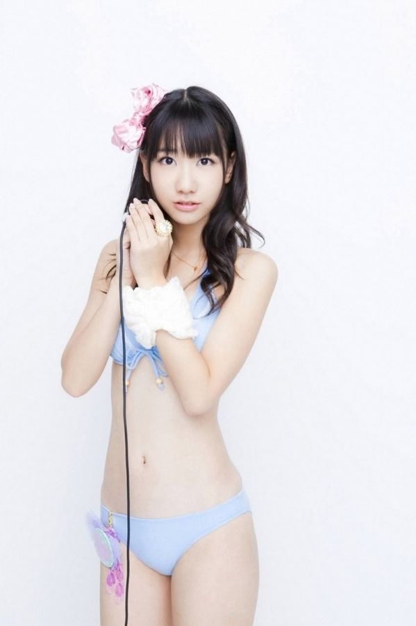 akb48团体<em>90后</em>萌动软<em>妹子</em> 性感比基尼写真集