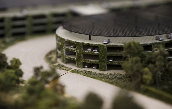 美国苹果公司新总部曝光 巨型沙盘似宇宙飞船
