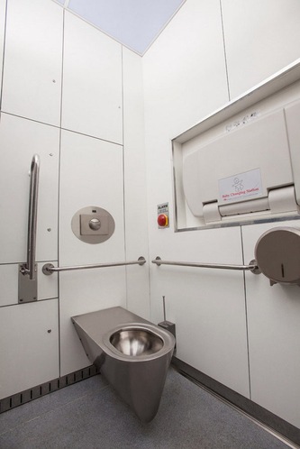 波兰格丹斯克的别致公共厕所设计 妖娆曲线略显性感 
