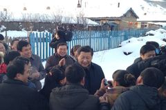 习近平慰问棚户区职工