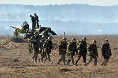 乌克兰举行大规模军事演习