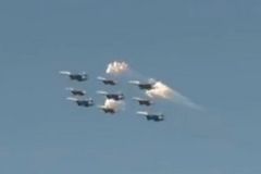 塞瓦斯托波尔阅兵增加航空表演