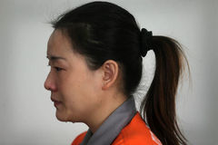 “小三”争名分欲撞车自杀