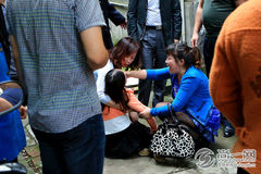 湖南常德一男子杀人后服毒挥刀自杀