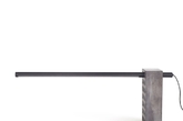 英国皇家艺术学院的 Philippe Malouin 设计了一款「砖灯（Brick Lamp）」，结构非常简单：布满蜂窝煤孔的水泥砖和一根铝棒，镶嵌有 LED 光源，你可以把铝棒插到任意高度的圆孔内。（实习编辑：刘宁馨）