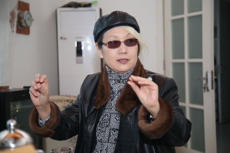 韩国成人舞台剧《授课中的女老师》剧照