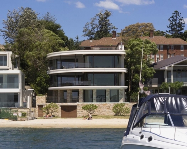住海景房是什么感觉？来看看悉尼东郊现代海滨住宅吧