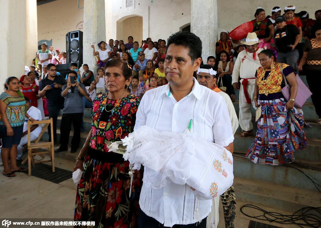 图片<em>故事</em>:12岁,凋零的遭<em>性侵女孩</em>_城市频道_凤