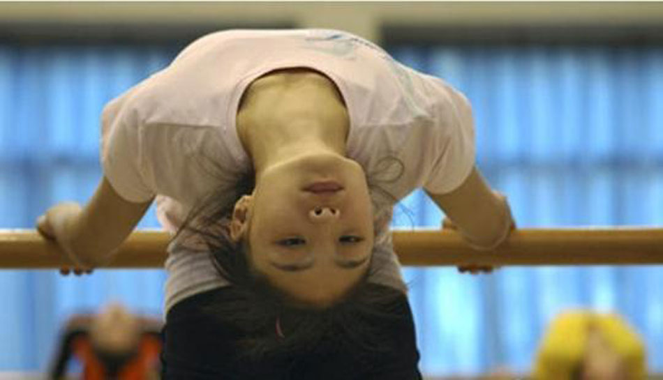 艺体<em>少女</em>体态秀丽 台前幕后身姿揭秘- 中国日报