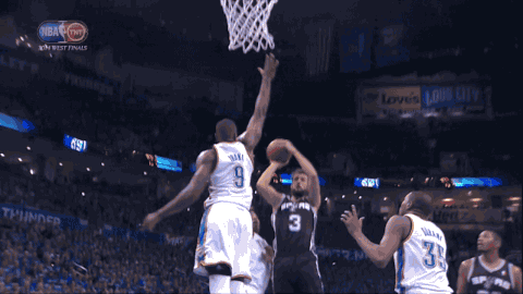 kd好帽被吹双手抱头 快攻暴扣引杜妈起立鼓掌(gif)