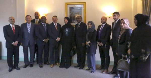 阿联酋大臣考察安提瓜凯莱潞琦快速护照项目