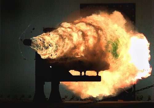 海军战舰电磁轨道炮的研发工作