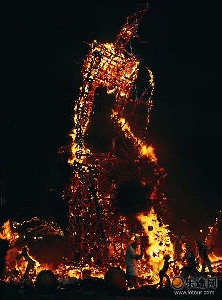 燃情瓦伦西亚法雅节 3月魅力西班牙