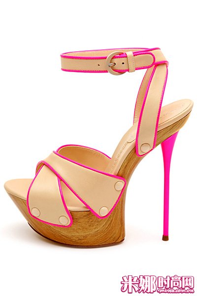 Casadei 2012春夏鞋履系列