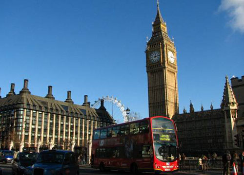 伦敦大本钟+英国的标志