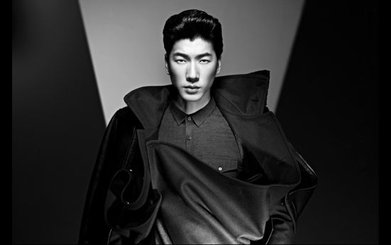 张亮麻辣烫_国际名模张亮收入