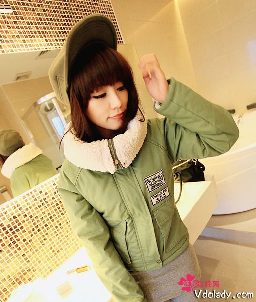 2013最新学生<em>妹波波</em>头短发添活力 甜美淑女V