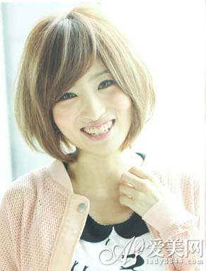 <em>女生学生</em>头短发发<em>发型</em>