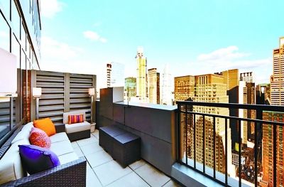 纽约曼哈顿顶级公寓可俯瞰中央公园全貌