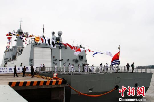 中俄“海上联合-2014”军演：解析海军常用礼仪