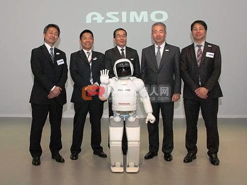 阿里巴巴大股东明年2月卖人形机器人 富士康生