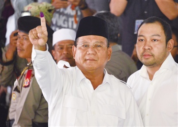 21世纪经济报道张烁_21世纪经济报道 (  摄) -国新办举行 一带一路 倡议与共同发展的有关...(3)