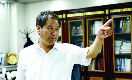 蓝翔曝就业率黑幕:100人出来七八个就不错了