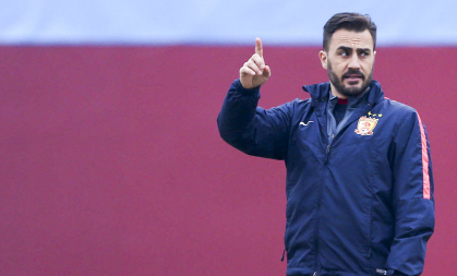 卡纳瓦罗:我是无辜的 一年内把亲人接到中国