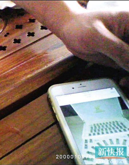 丰胸产品工厂暗访：添加违禁品一喷肌肉就鼓起